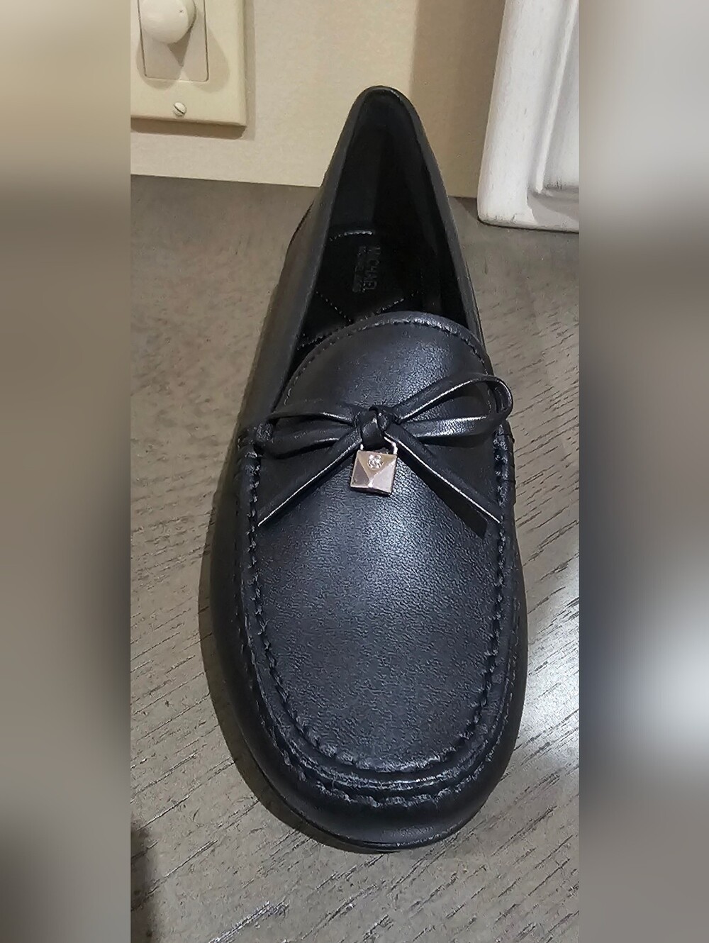 Michael Kors Loafer with Bow Accent Women Size 8